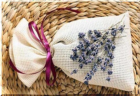 Lavender aromatic deodorant sachets