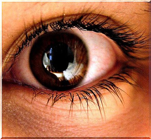 dilated pupils among the effects of anxiety on the body 