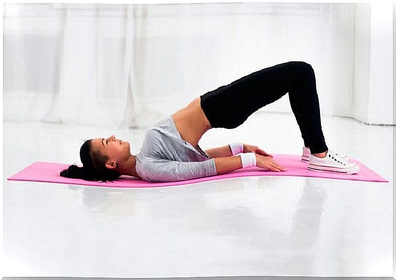 The bridge is a strengthening exercise that helps eliminate cellulite.